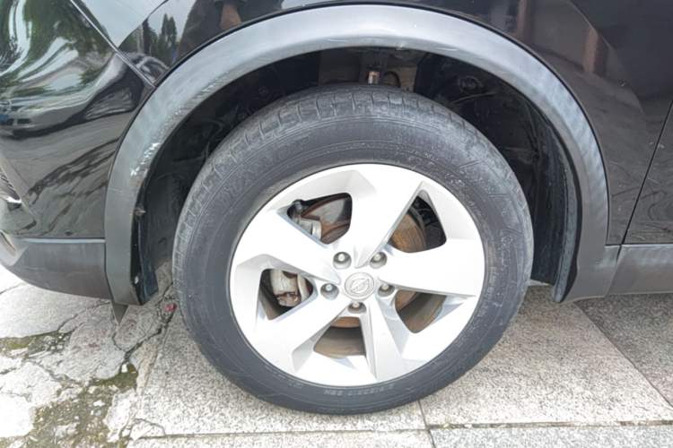 Used Nissan Qashqai 2019 2.0L CVT Smart Enjoyment Version Left Front Wheel Hub