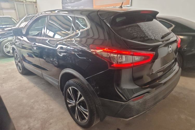 Used Nissan Qashqai 2019 2.0L CVT Luxury Edition Rear Left 45 Deg