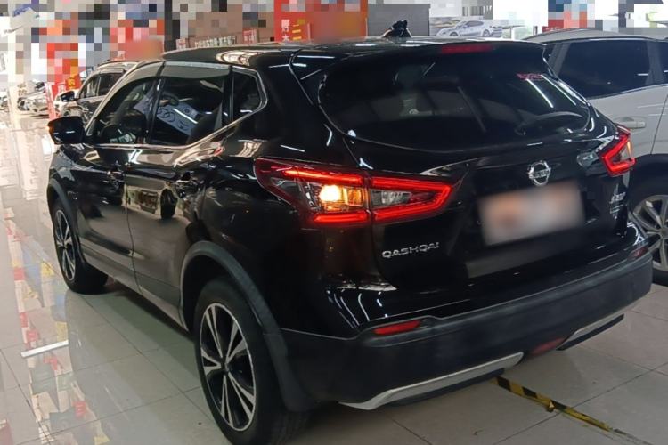 Used Nissan Qashqai 2019 2.0L CVT Luxury Edition Rear Left 45 Deg