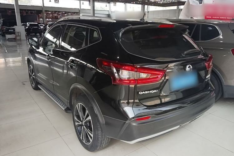 Used Nissan Qashqai 2019 2.0L CVT Luxury Edition Rear Left 45 Deg