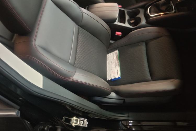 Used Nissan Qashqai 2019 2.0L CVT Luxury Edition Right Front Seat