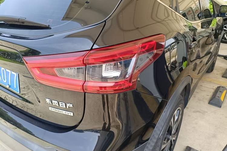 Used Nissan Qashqai 2019 2.0L CVT Luxury Edition Right Rear Taillight
