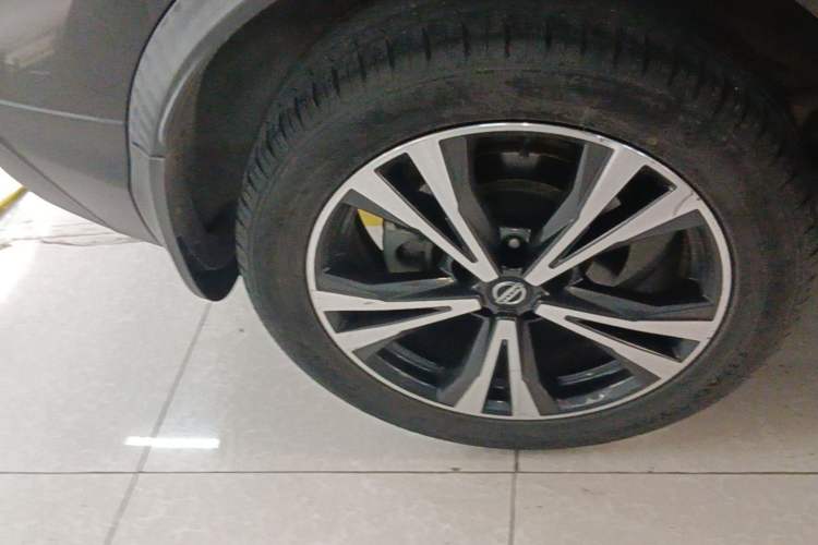 Used Nissan Qashqai 2019 2.0L CVT Luxury Edition Right Rear Wheel Hub