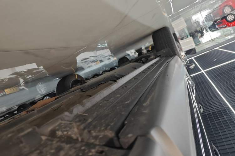 Used Nissan Qashqai 2019 2.0L CVT Luxury Edition Right Side Sill