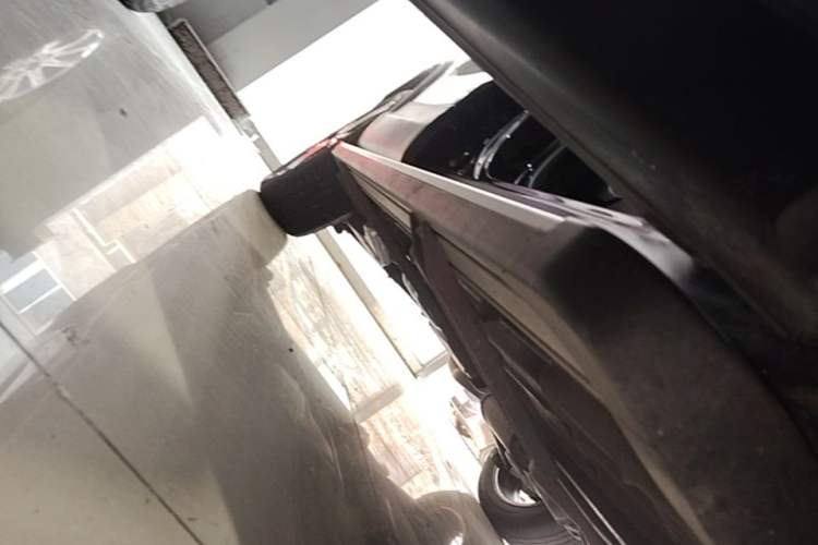Used Nissan Qashqai 2019 2.0L CVT Luxury Edition Right Side Sill