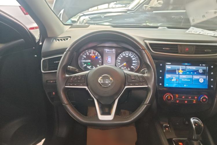 Used Nissan Qashqai 2019 2.0L CVT Luxury Edition Steering Wheel