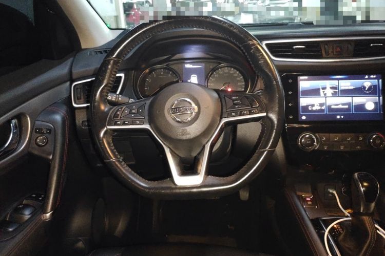 Used Nissan Qashqai 2019 2.0L CVT Luxury Edition Steering Wheel