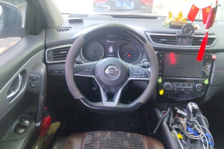 Used Nissan Qashqai 2019 2.0L CVT Luxury Edition Steering Wheel
