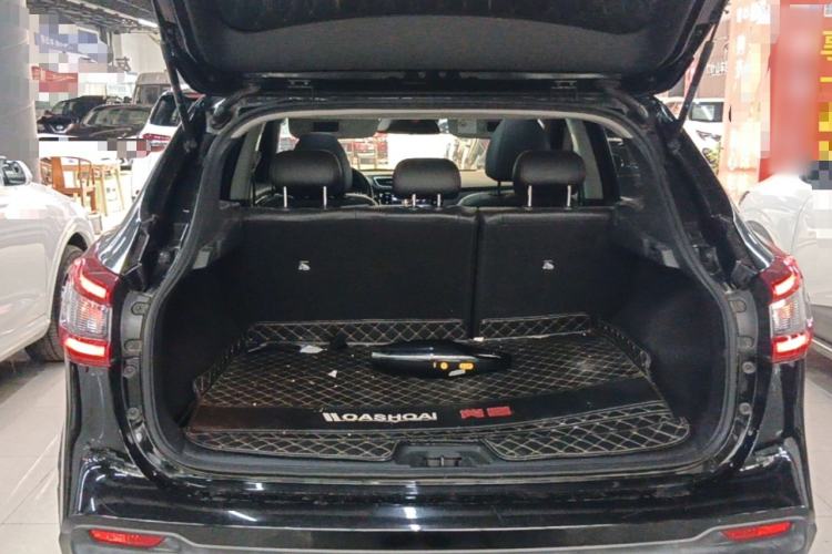 Used Nissan Qashqai 2019 2.0L CVT Luxury Edition Trunk