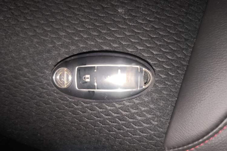 Used Nissan Qashqai 2019 2.0L CVT Luxury Edition Vehicle Key