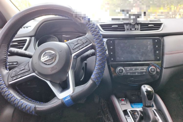 Used Nissan Qashqai 2019 2.0L CVT Smart Enjoyment Version Center Console