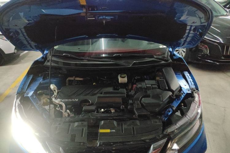 Used Nissan Qashqai 2019 2.0L CVT Luxury Edition Engine Bay