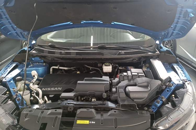 Used Nissan Qashqai 2019 2.0L CVT Luxury Edition Engine Bay