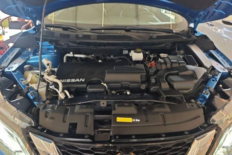 Used Nissan Qashqai 2019 2.0L CVT Luxury Edition Engine Bay