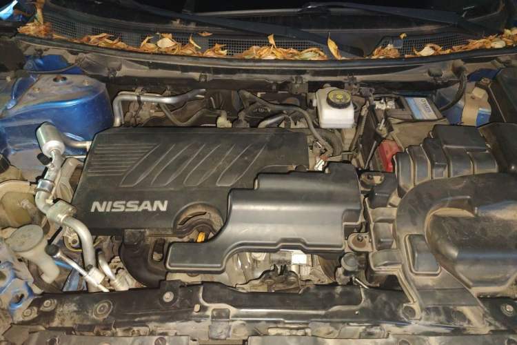 Used Nissan Qashqai 2019 2.0L CVT Luxury Edition Engine Bay