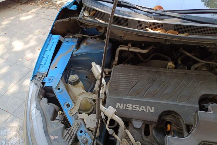Used Nissan Qashqai 2019 2.0L CVT Smart Enjoyment Version Engine Bay Right