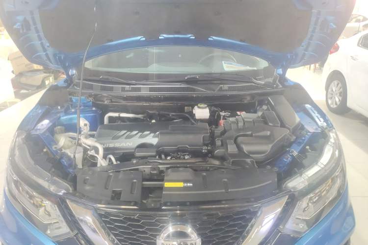 Used Nissan Qashqai 2019 2.0L CVT Smart Enjoyment Version Engine Bay