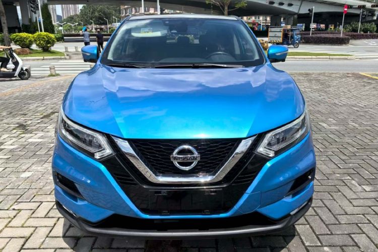 Used Nissan Qashqai 2019 2.0L CVT Luxury Edition Exterior 2