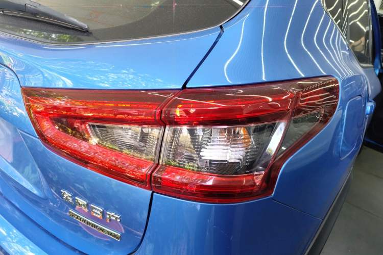 Used Nissan Qashqai 2019 2.0L CVT Luxury Edition Exterior 3