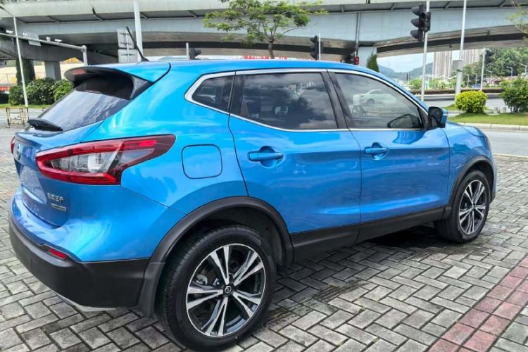 Used Nissan Qashqai 2019 2.0L CVT Luxury Edition Exterior 5