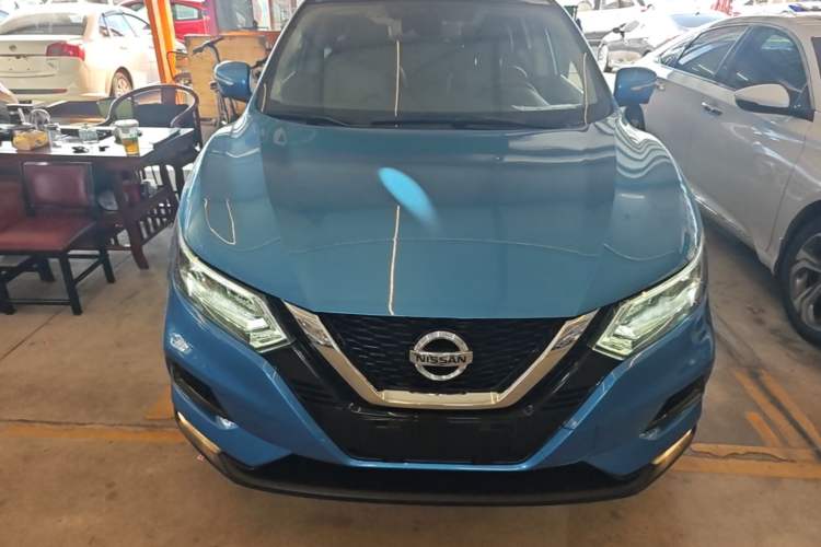 Used Nissan Qashqai 2019 2.0L CVT Luxury Edition Front