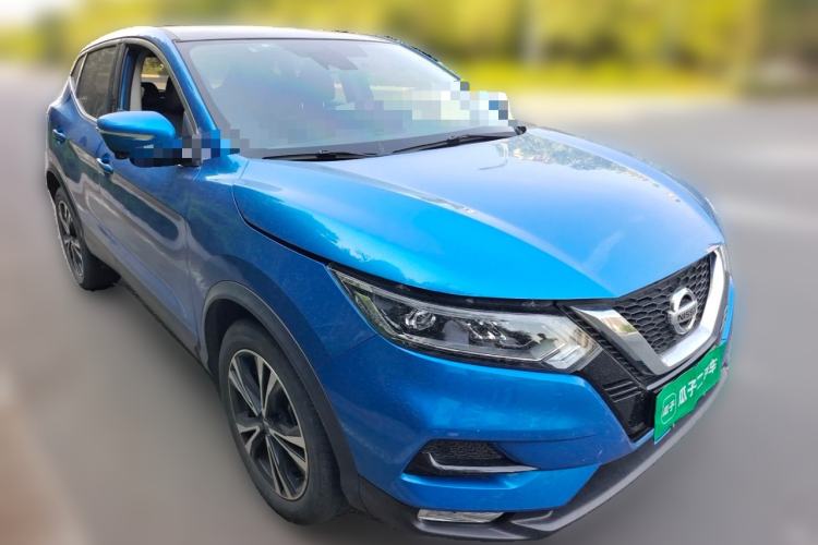 Used Nissan Qashqai 2019 2.0L CVT Smart Enjoyment Version Front Right 45 Deg