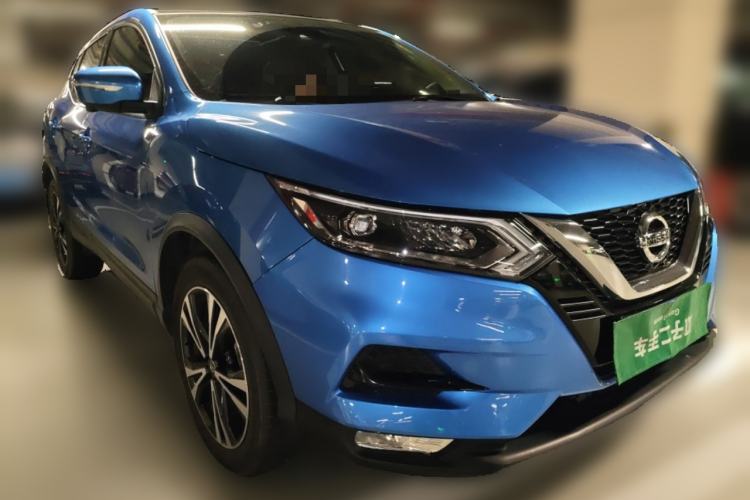 Used Nissan Qashqai 2019 2.0L CVT Luxury Edition Front Right 45 Deg