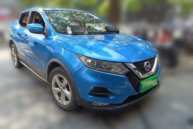 Used Nissan Qashqai 2019 2.0L CVT Smart Enjoyment Version Front Right 45 Deg
