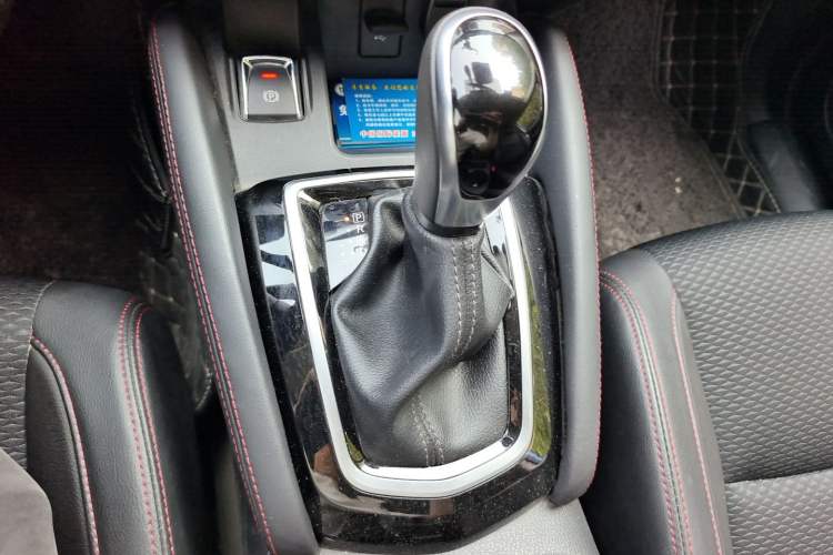 Used Nissan Qashqai 2019 2.0L CVT Smart Enjoyment Version Gear Lever