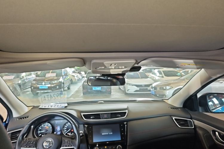 Used Nissan Qashqai 2019 2.0L CVT Luxury Edition Headliner
