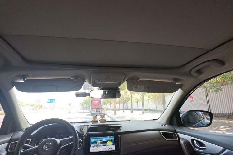 Used Nissan Qashqai 2019 2.0L CVT Luxury Edition Headliner