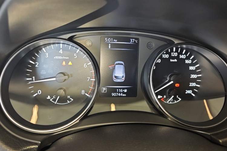 Used Nissan Qashqai 2019 2.0L CVT Luxury Edition Instrument Cluster