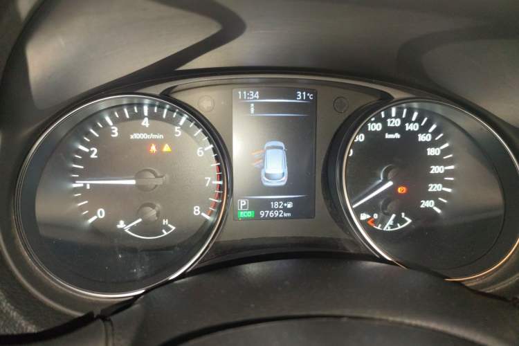 Used Nissan Qashqai 2019 2.0L CVT Luxury Edition Instrument Cluster