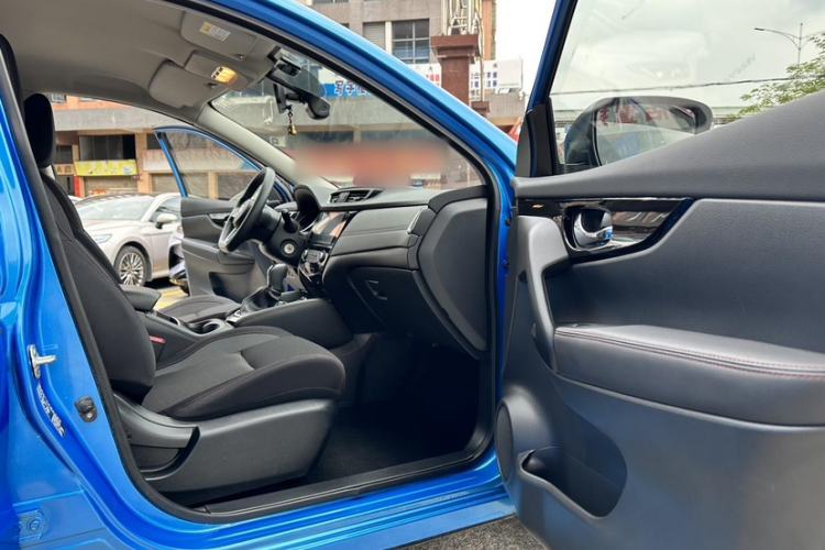 Used Nissan Qashqai 2019 2.0L CVT Smart Enjoyment Version Interior 3