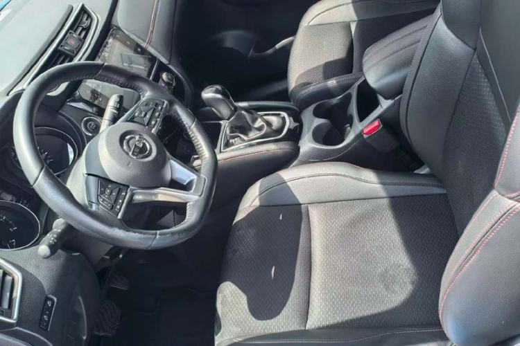 Used Nissan Qashqai 2019 2.0L CVT Luxury Edition Interior 3