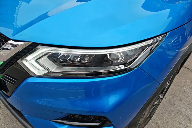 Used Nissan Qashqai 2019 2.0L CVT Luxury Edition Left Front Headlight