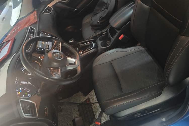 Used Nissan Qashqai 2019 2.0L CVT Luxury Edition Left Front Seat