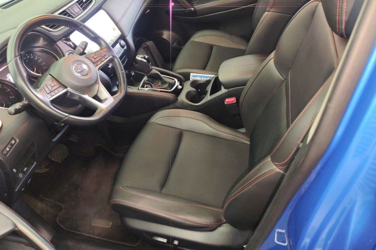 Used Nissan Qashqai 2019 2.0L CVT Luxury Edition Left Front Seat