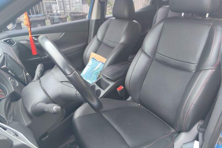 Used Nissan Qashqai 2019 2.0L CVT Luxury Edition Left Front Seat