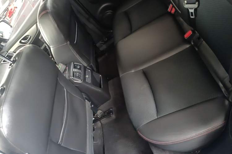 Used Nissan Qashqai 2019 2.0L CVT Luxury Edition Left Rear Seat
