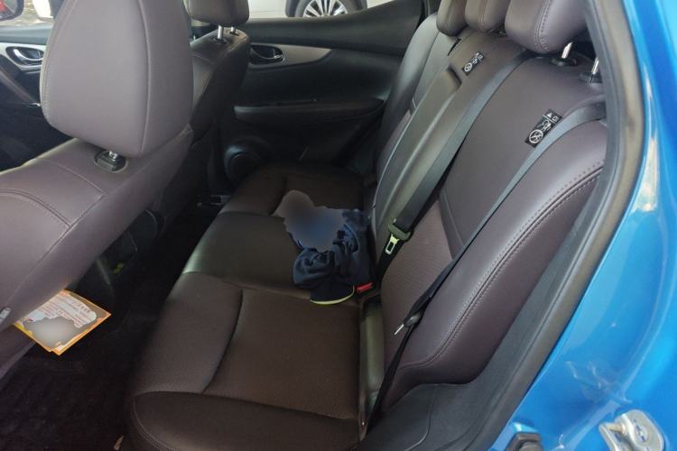 Used Nissan Qashqai 2019 2.0L CVT Luxury Edition Left Rear Seat