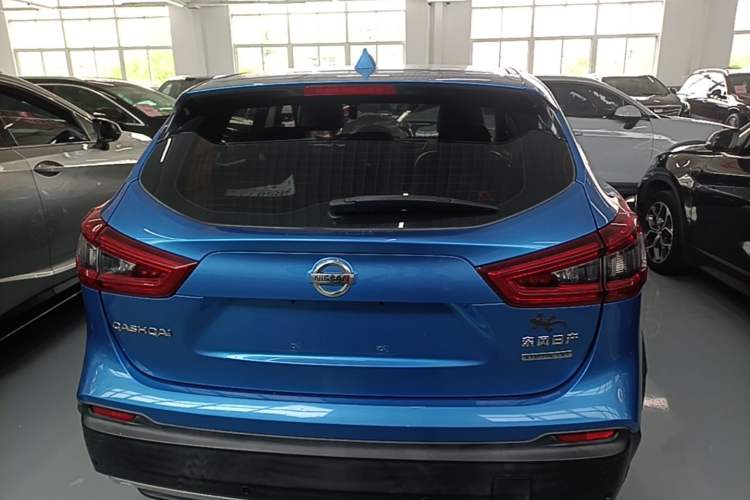 Used Nissan Qashqai 2019 2.0L CVT Luxury Edition Rear