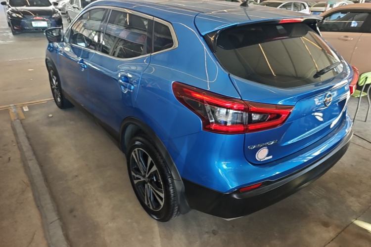Used Nissan Qashqai 2019 2.0L CVT Luxury Edition Rear Left 45 Deg