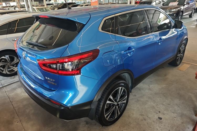 Used Nissan Qashqai 2019 2.0L CVT Luxury Edition Rear Right 45 Deg