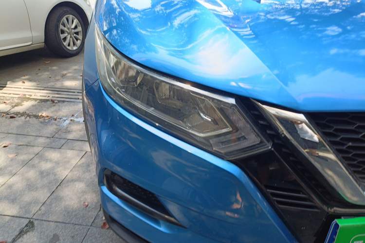 Used Nissan Qashqai 2019 2.0L CVT Smart Enjoyment Version Right Front Headlight