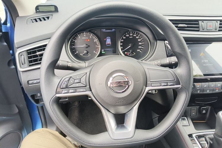 Used Nissan Qashqai 2019 2.0L CVT Smart Enjoyment Version Steering Wheel