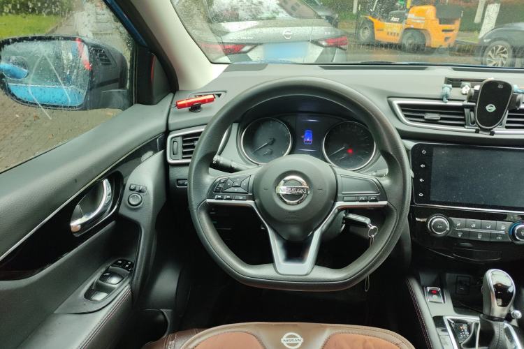 Used Nissan Qashqai 2019 2.0L CVT Smart Enjoyment Version Steering Wheel