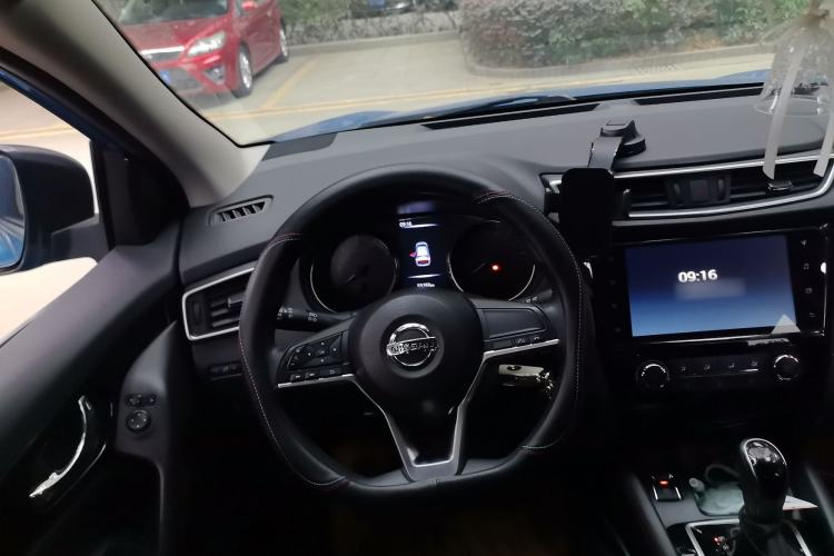 Used Nissan Qashqai 2019 2.0L CVT Smart Enjoyment Version Steering Wheel