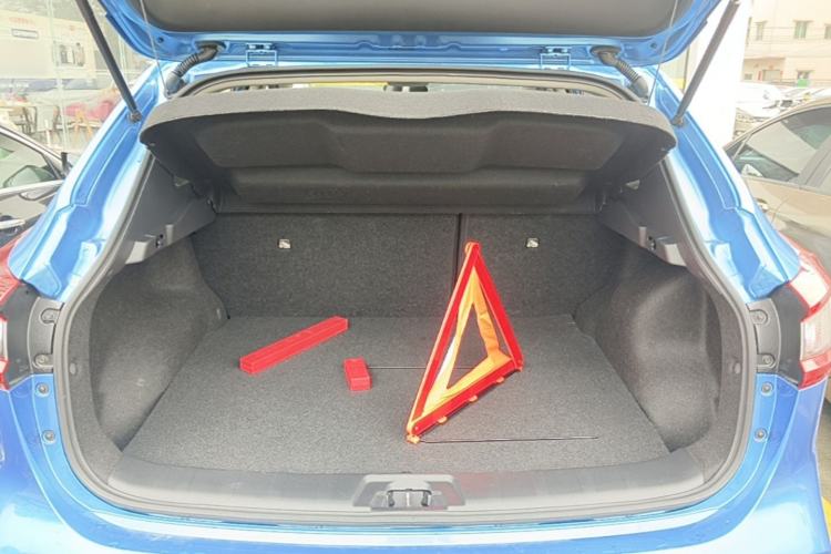 Used Nissan Qashqai 2019 2.0L CVT Smart Enjoyment Version Trunk