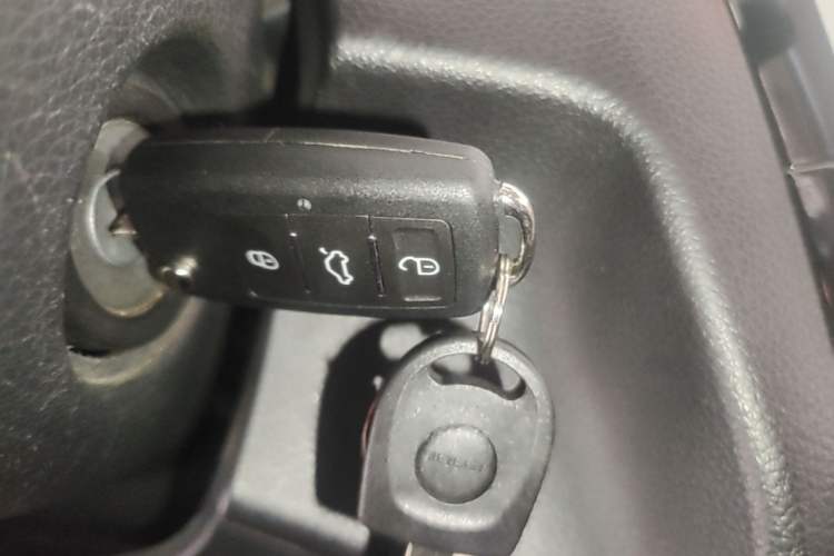 Used Nissan Qashqai 2019 2.0L CVT Smart Enjoyment Version Vehicle Key